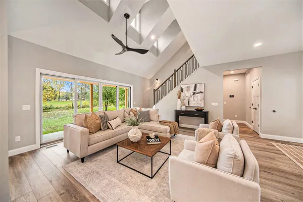 $695,000 | 5182 Grande View Lane, Jackson, MI 49201
