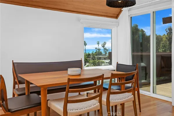 $8,900 | 390 St Ann's Drive, Laguna Beach, CA 92651