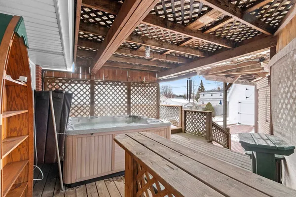 $315,000 | 1035 East Kimberly Avenue, Kimberly, WI 54136