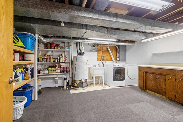 $315,000 | 1035 East Kimberly Avenue, Kimberly, WI 54136