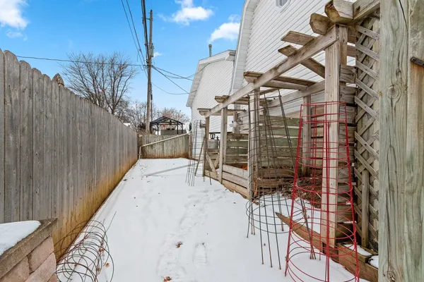 $315,000 | 1035 East Kimberly Avenue, Kimberly, WI 54136