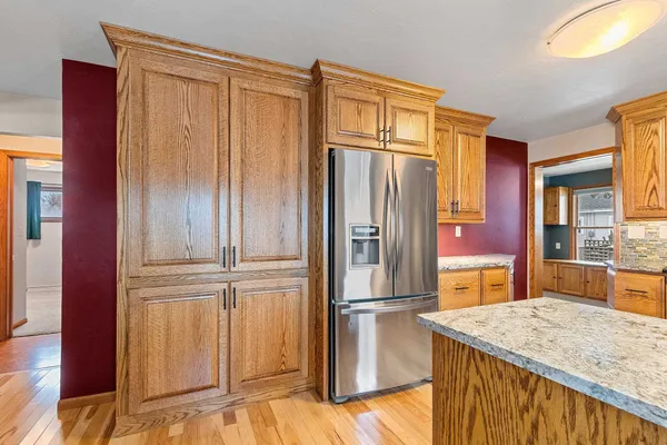 $315,000 | 1035 East Kimberly Avenue, Kimberly, WI 54136