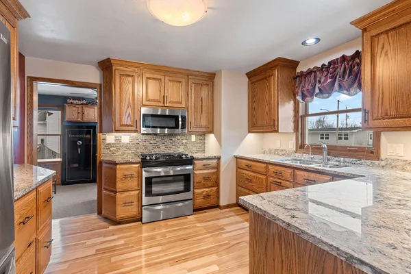 $315,000 | 1035 East Kimberly Avenue, Kimberly, WI 54136