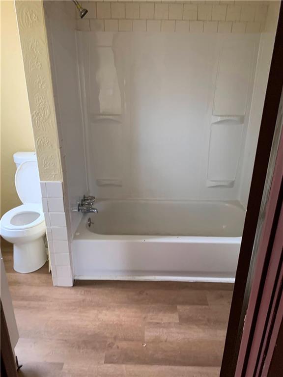 311 Helen Street McKees Rocks, PA 15136 - Photo 6 of 16 Gallery Image 6