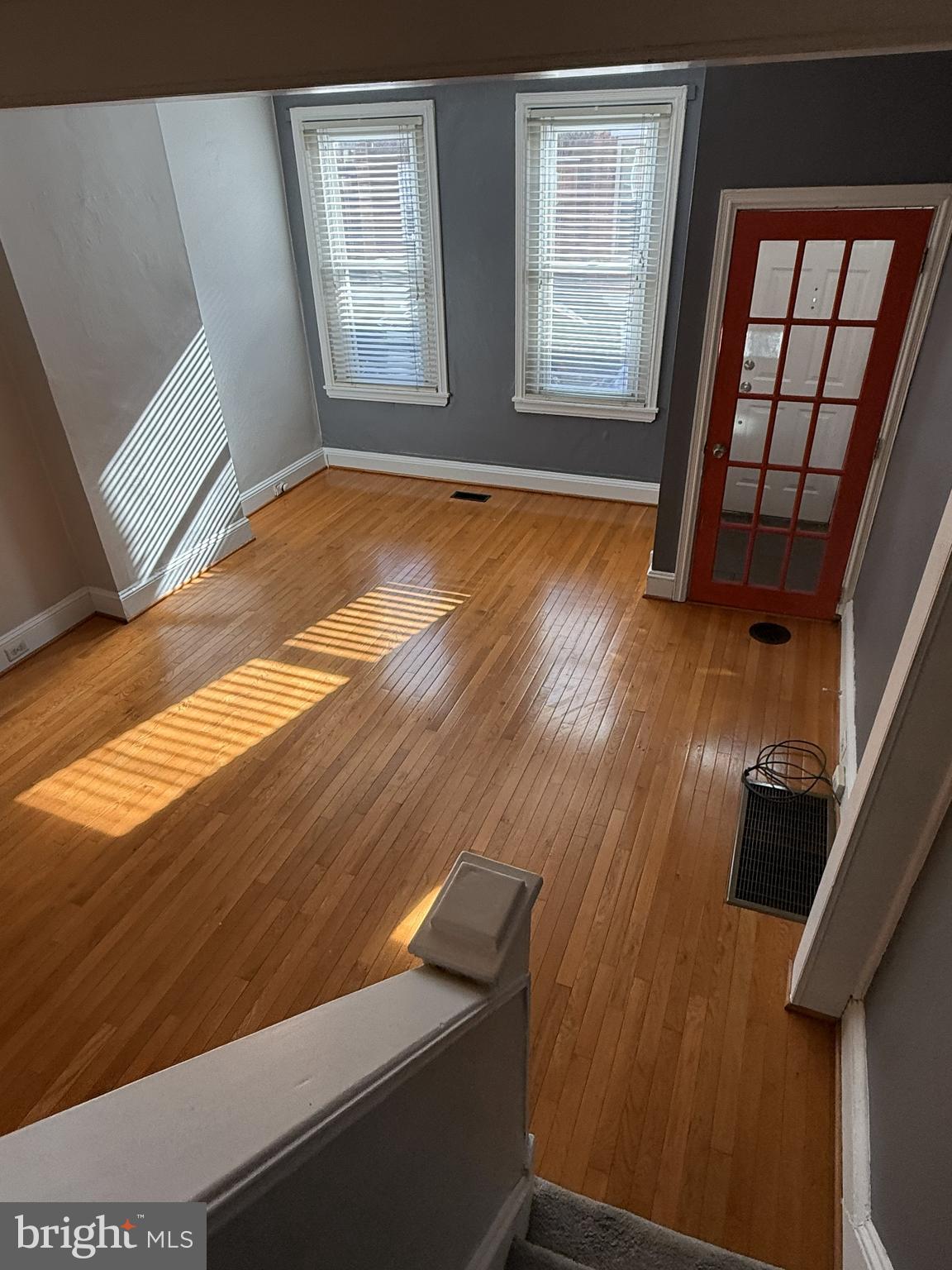 347 Durfor Street Philadelphia, PA 19148 - Photo 3 of 18