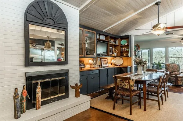 $699,900 | 224 Mohon Drive, Whitney, TX 76692