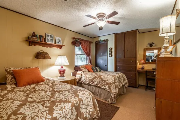 $699,900 | 224 Mohon Drive, Whitney, TX 76692