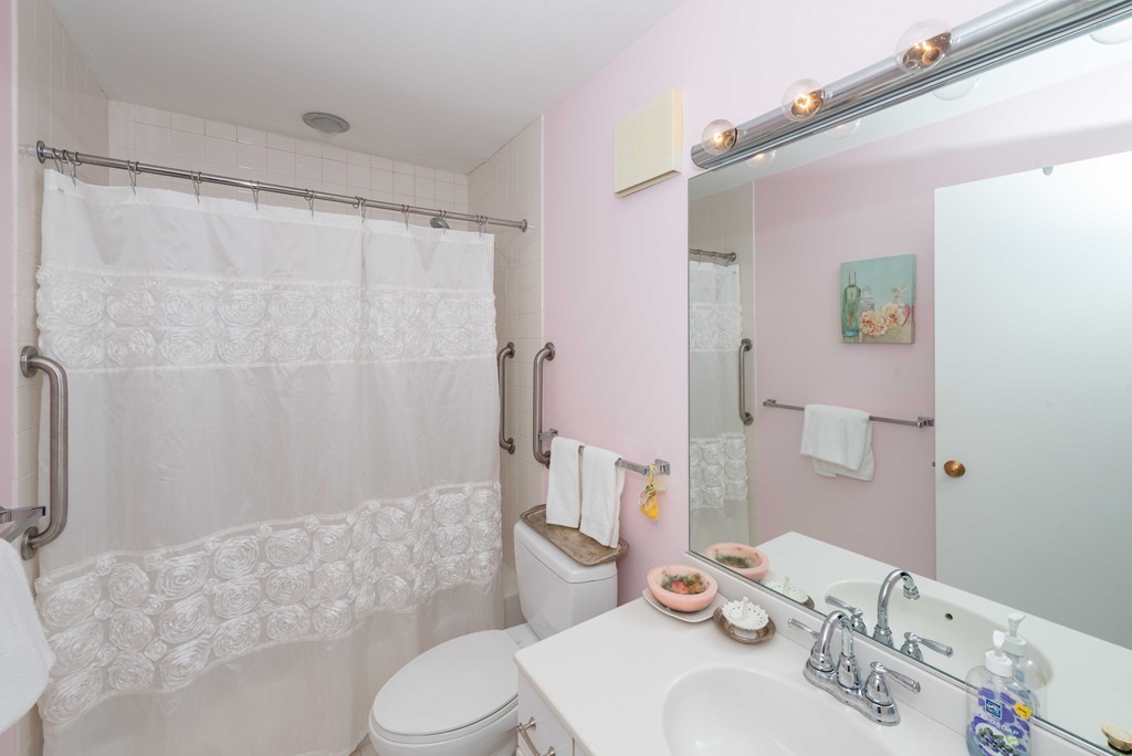 100 Rosemary Way, Unit 210 Needham, MA 02494 - Photo 9 of 22