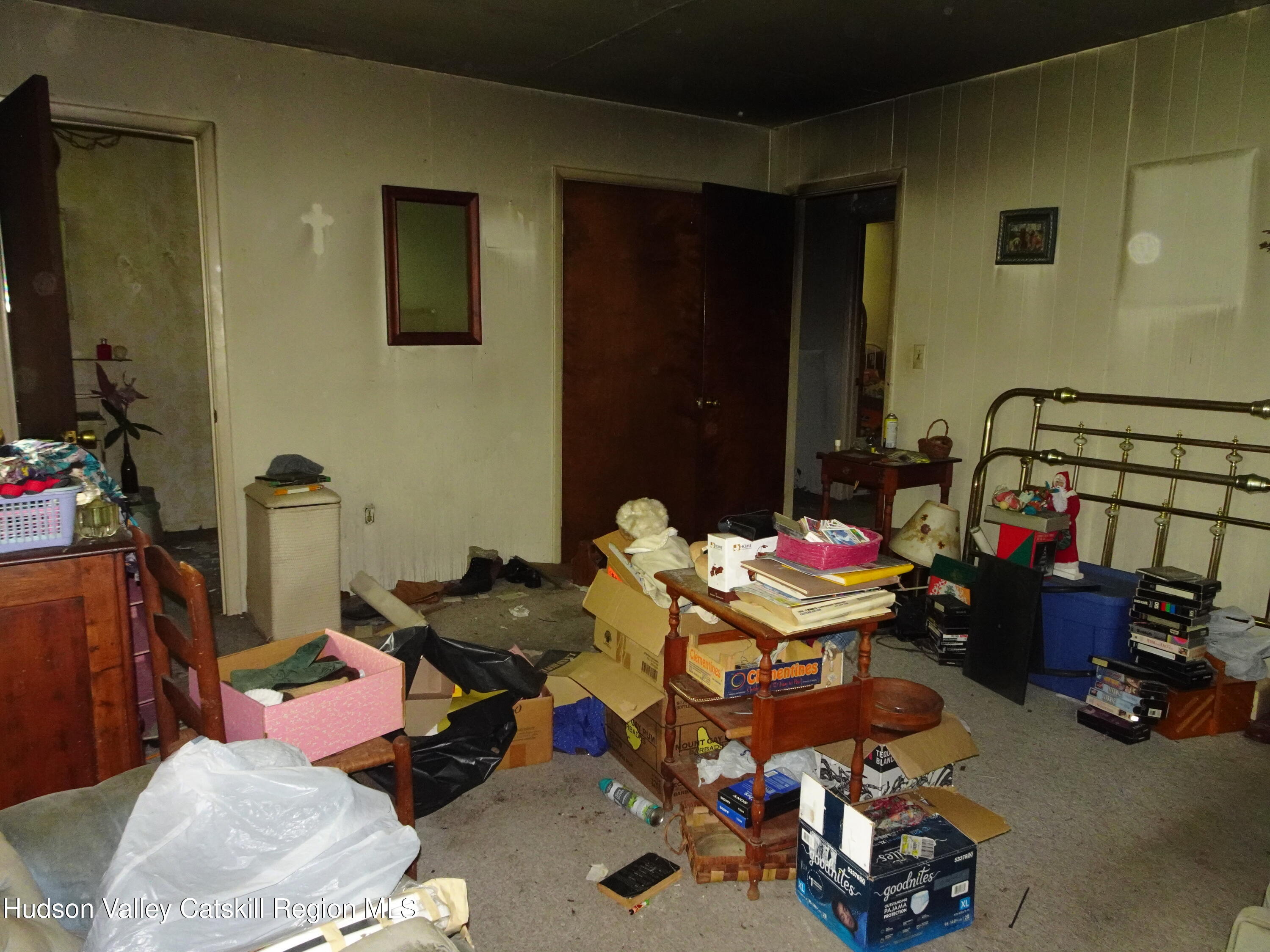 7 Old County Rte 27 Craryville, NY 12521 - Photo 20 of 39 a room with furniture and toys