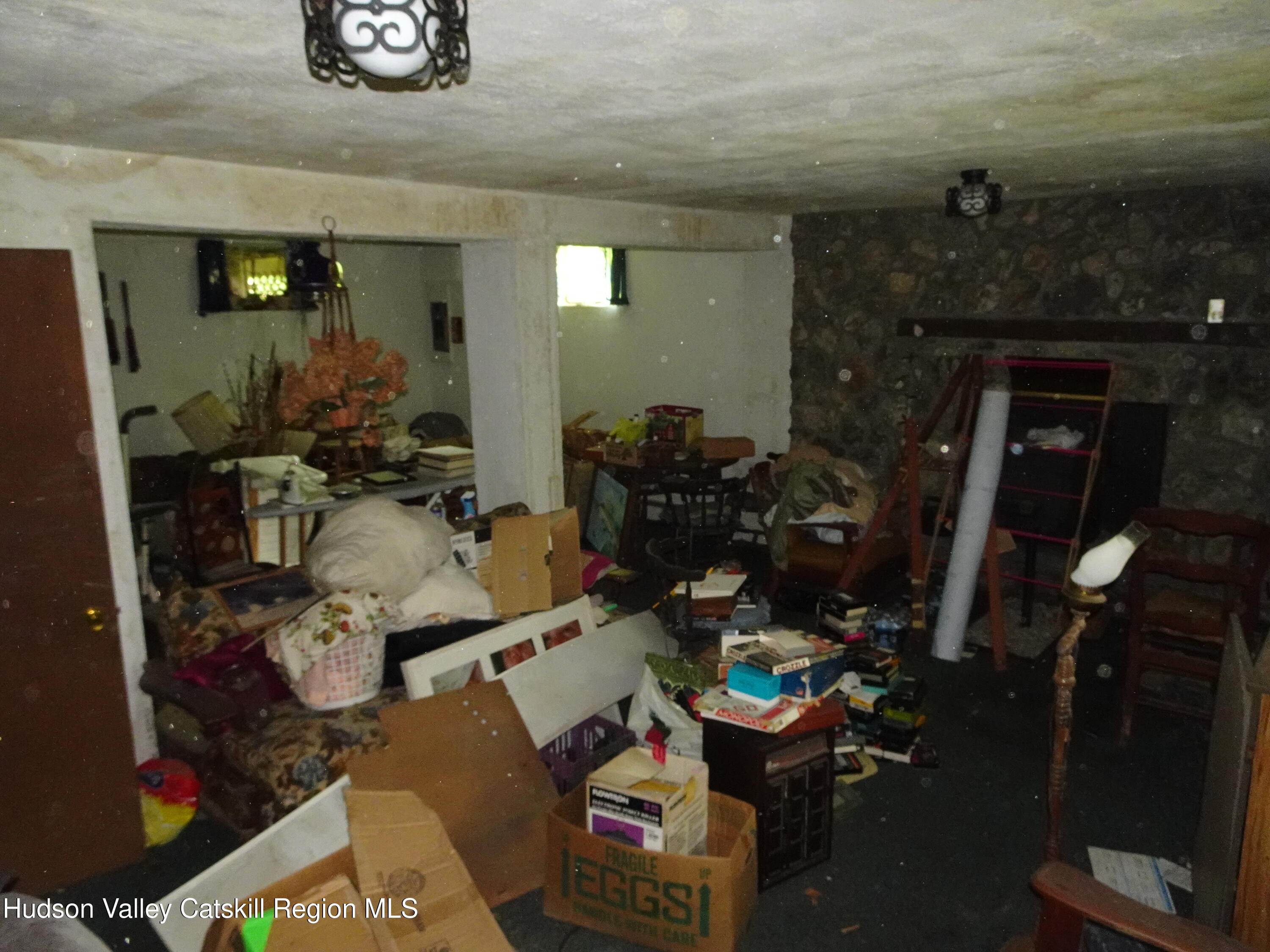 7 Old County Rte 27 Craryville, NY 12521 - Photo 29 of 39 a room with lots of flower plants