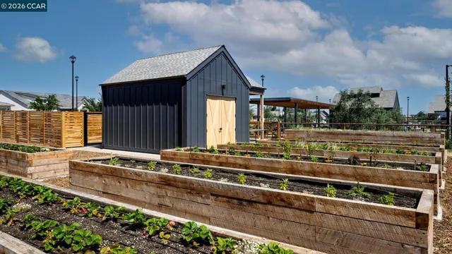 $719,995 | 1876 Serene Court, Tracy, CA 95377