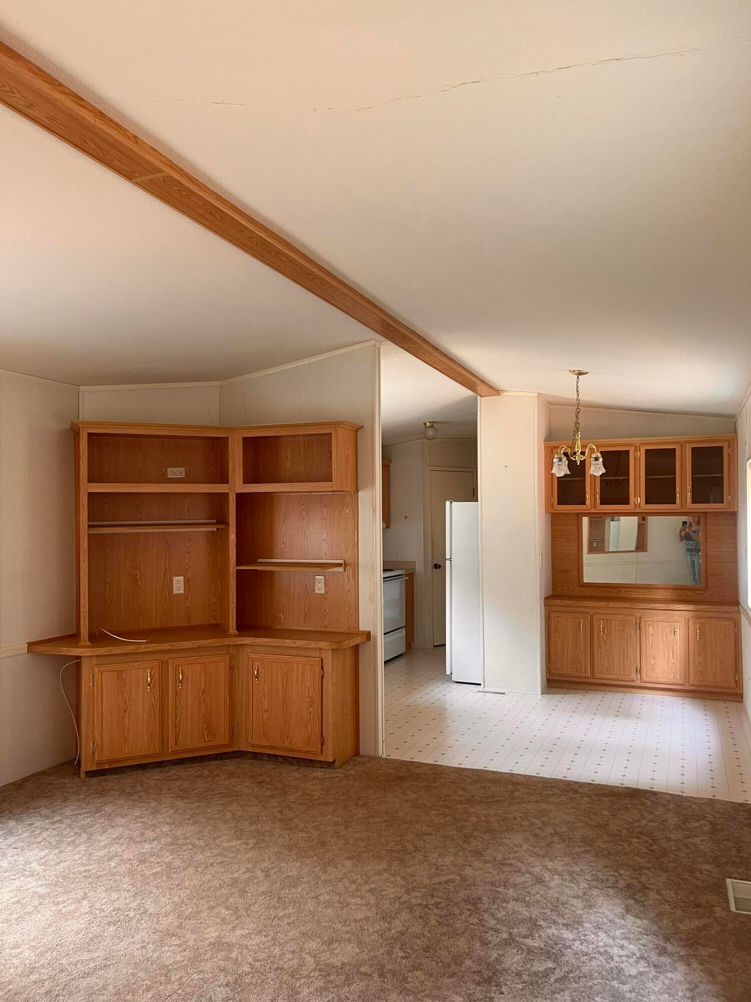6226 Neill Road Grants Pass, OR 97527 - Photo 6 of 23 IMG_4936
