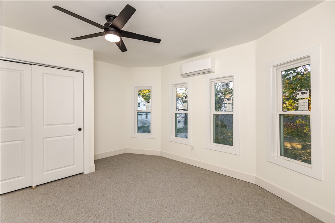 7 Florence Street Putnam, CT 06260 - Photo 18 of 40