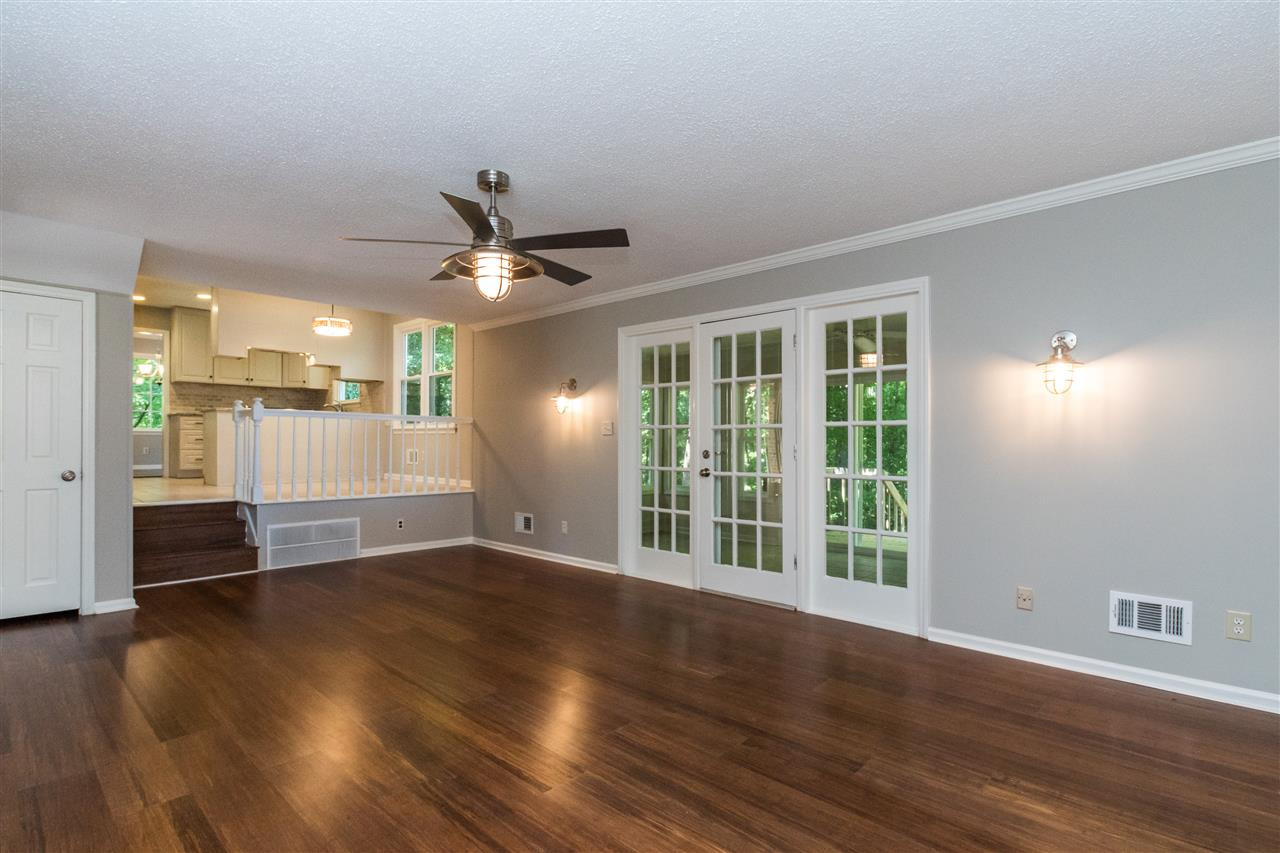 6710 Brookmeade Place Raleigh, NC 27612 - Photo 8 of 25 Family Room