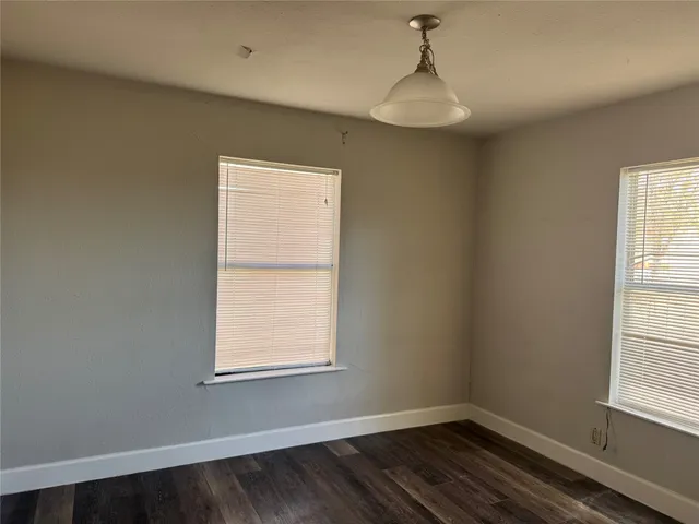 $1,500 | 4511 South Main Street, Stafford, TX 77477