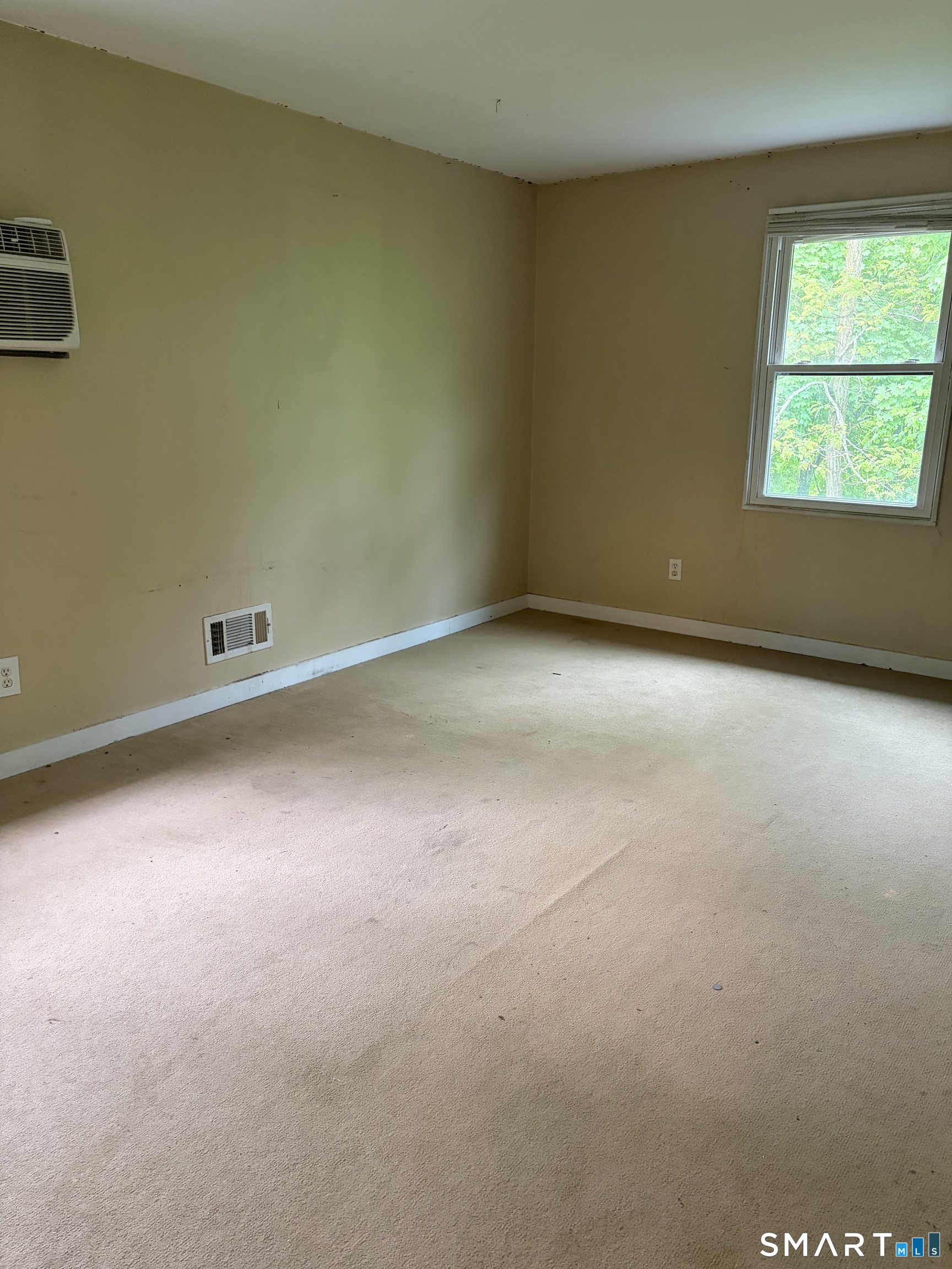 154 Park Street, Unit B2 Manchester, CT 06040 - Photo 9 of 11