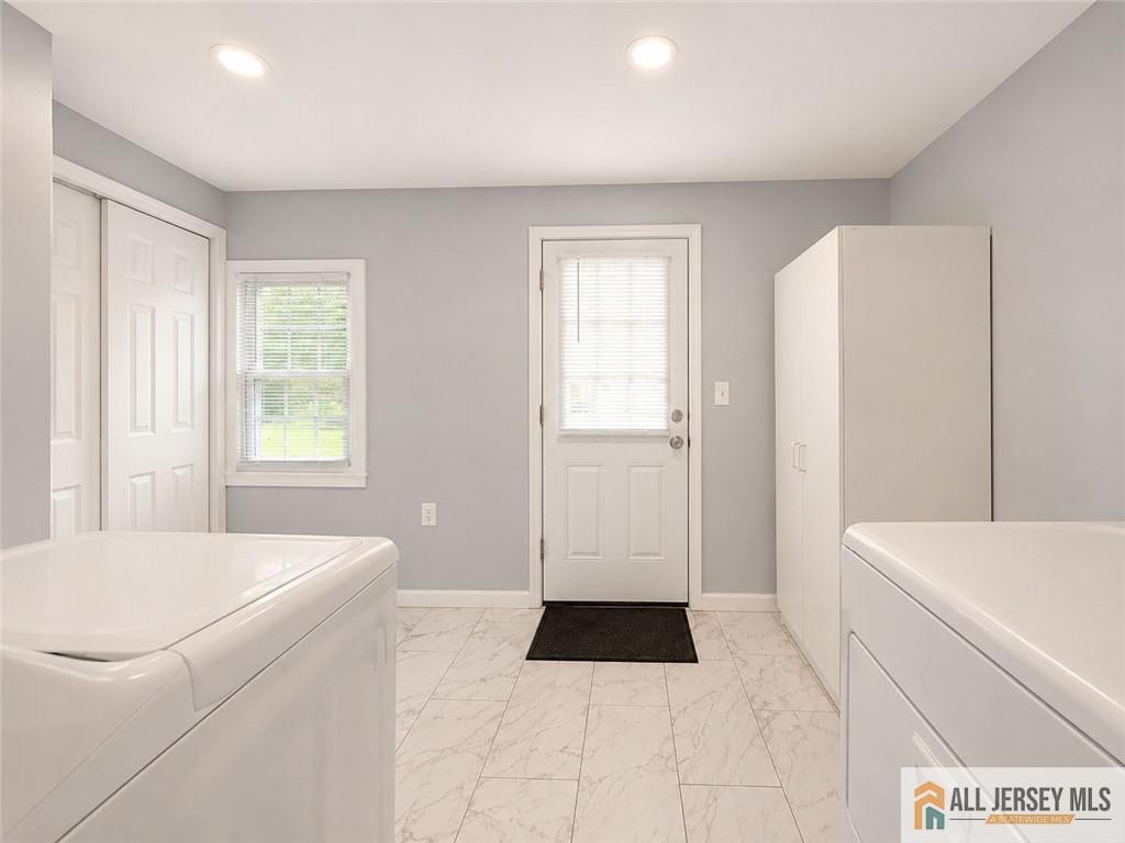 6 Rutgers Road East Brunswick, NJ 08816 - Photo 13 of 23