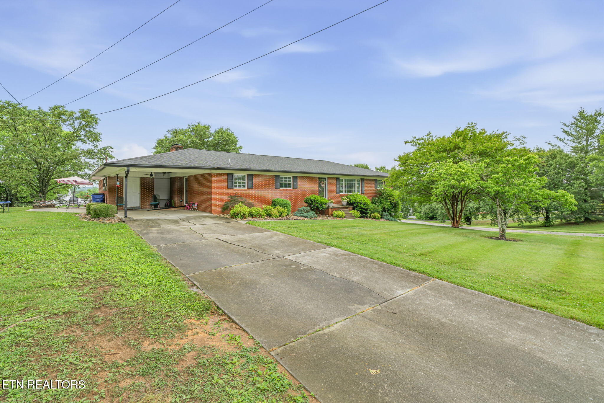 9402 Johnson Road Strawberry Plains, TN 37871 - Photo 6 of 60 4-web-or-mls-9402 Johnson Road-53