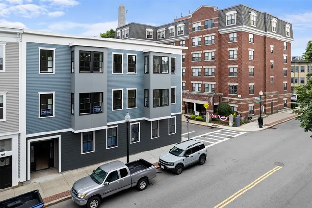 $949,990 | 106-108 Bunker Hill Street, Unit 2, Boston, MA 02129
