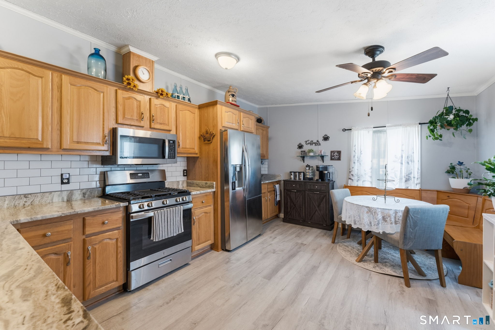 27 Skylark Road Colchester, CT 06415 - Photo 9 of 40 Gallery Image 9