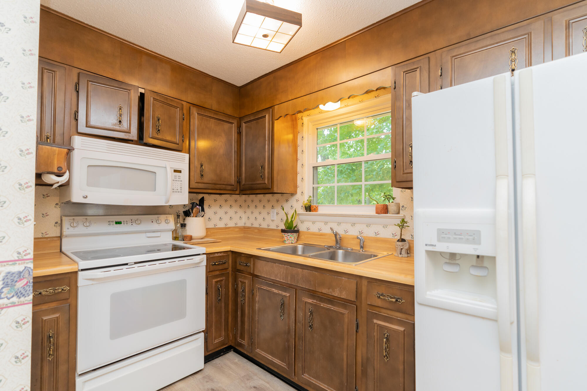 659 Clift Road Soddy Daisy, TN 37379 - Photo 7 of 48 659clift-28