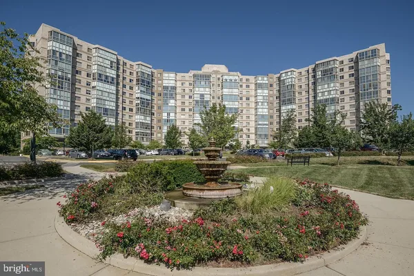 $1,200 | 19365 Cypress Ridge Terrace, Unit 918, Leesburg, VA 20176