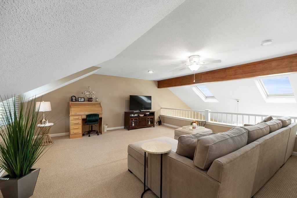 95 Village Post Road, Unit 95 Danvers, MA 01923 - Photo 12 of 34