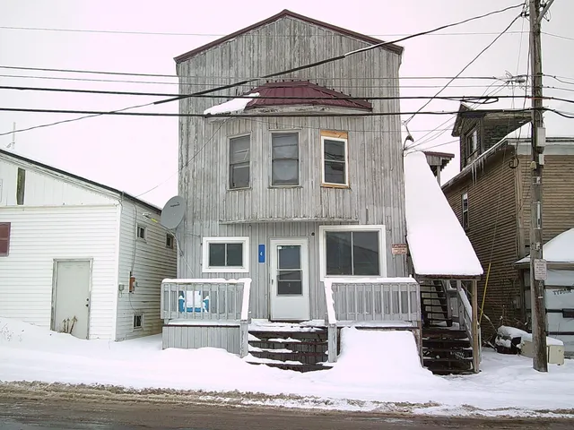 $110,000 | 4 Grand Falls Road, Limestone, ME 04750