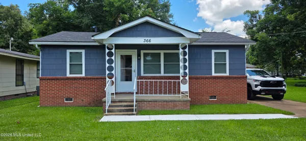 $135,000 | 366 North Canal Street, Canton, MS 39046