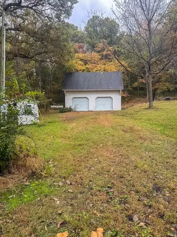 $220,000 | 4885 East Farabee Road, Salem, IN 47167