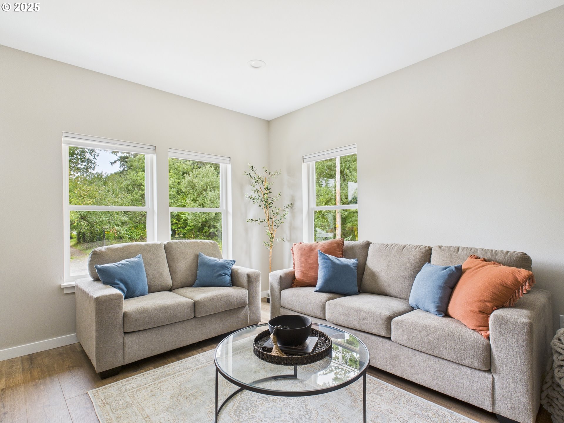 1269 Avenue D Seaside, OR 97138 - Photo 6 of 22 a living room with furniture and a large window