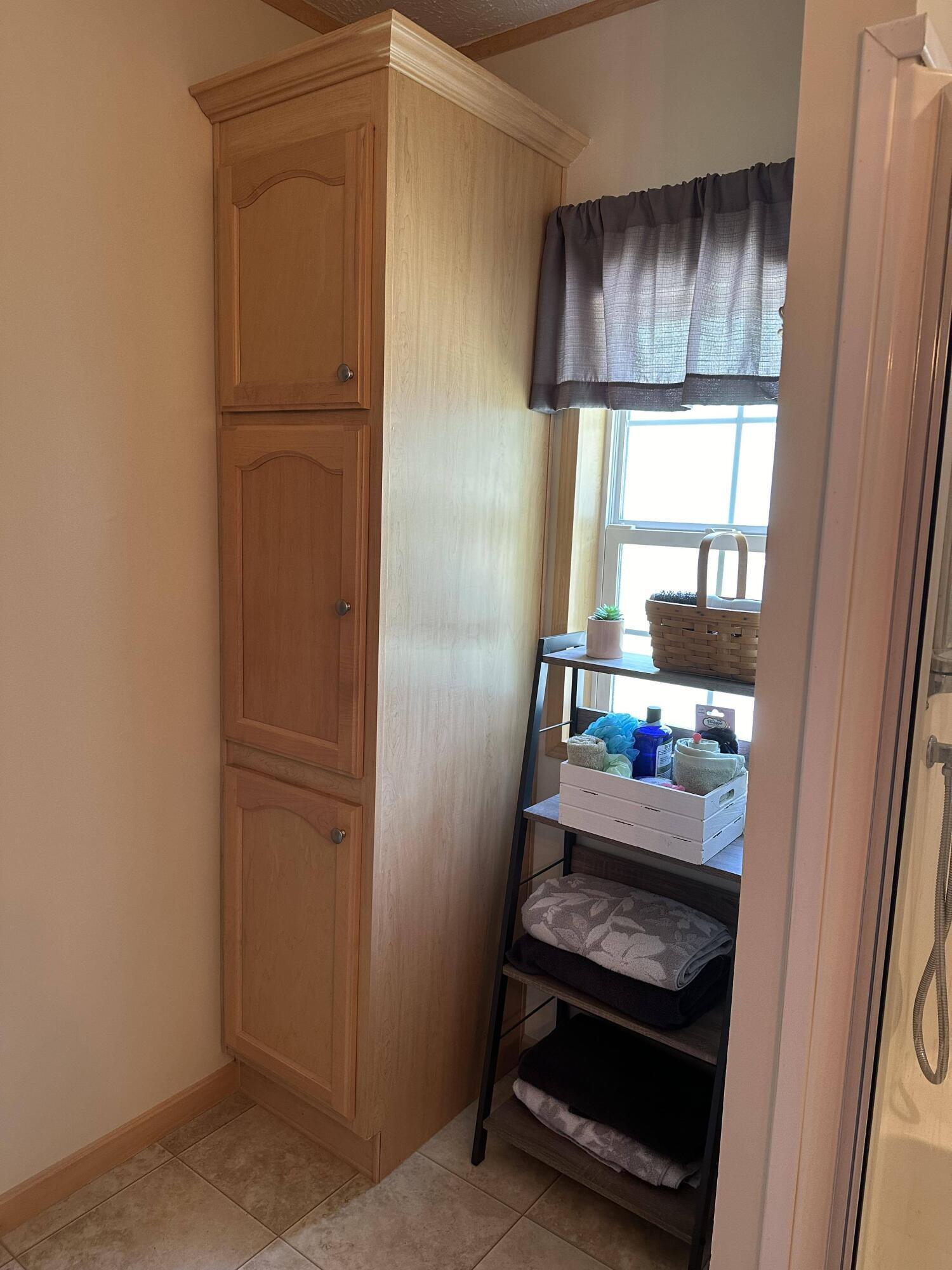 7140 Selby Road, Unit 81 Athens, OH 45701 - Photo 29 of 31 448465168_3664603157087949_9089916092034