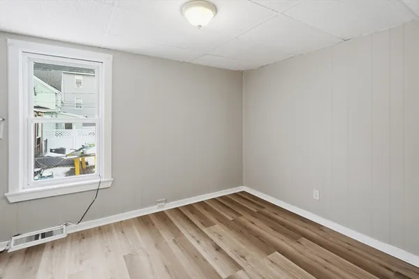 $874,995 | 14 1/2 Hacker Street, Worcester, MA 01603