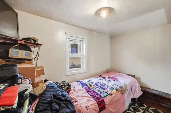 $874,995 | 14 1/2 Hacker Street, Worcester, MA 01603