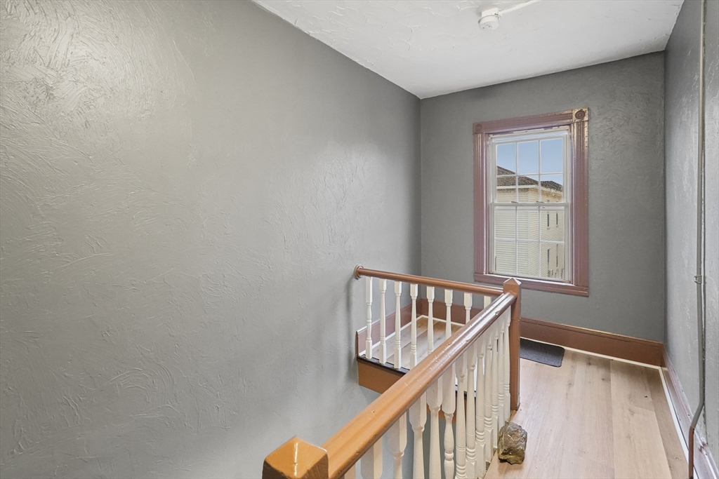 14 1/2 Hacker Street Worcester, MA 01603 - Photo 40 of 40