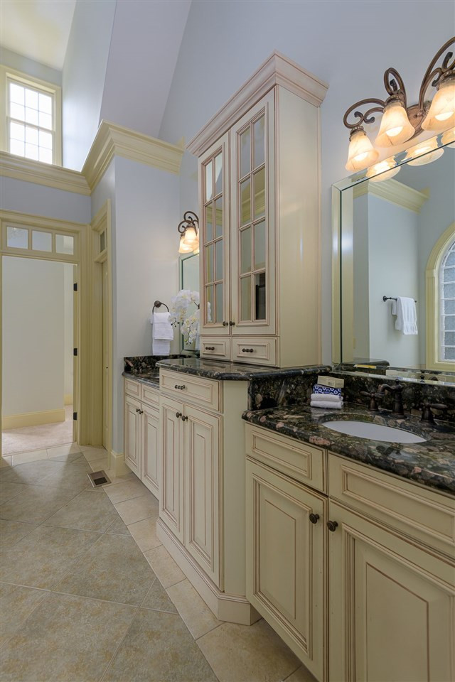 2316 Beaver Oaks Court Raleigh, NC 27606 - Photo 16 of 30 Photo 16