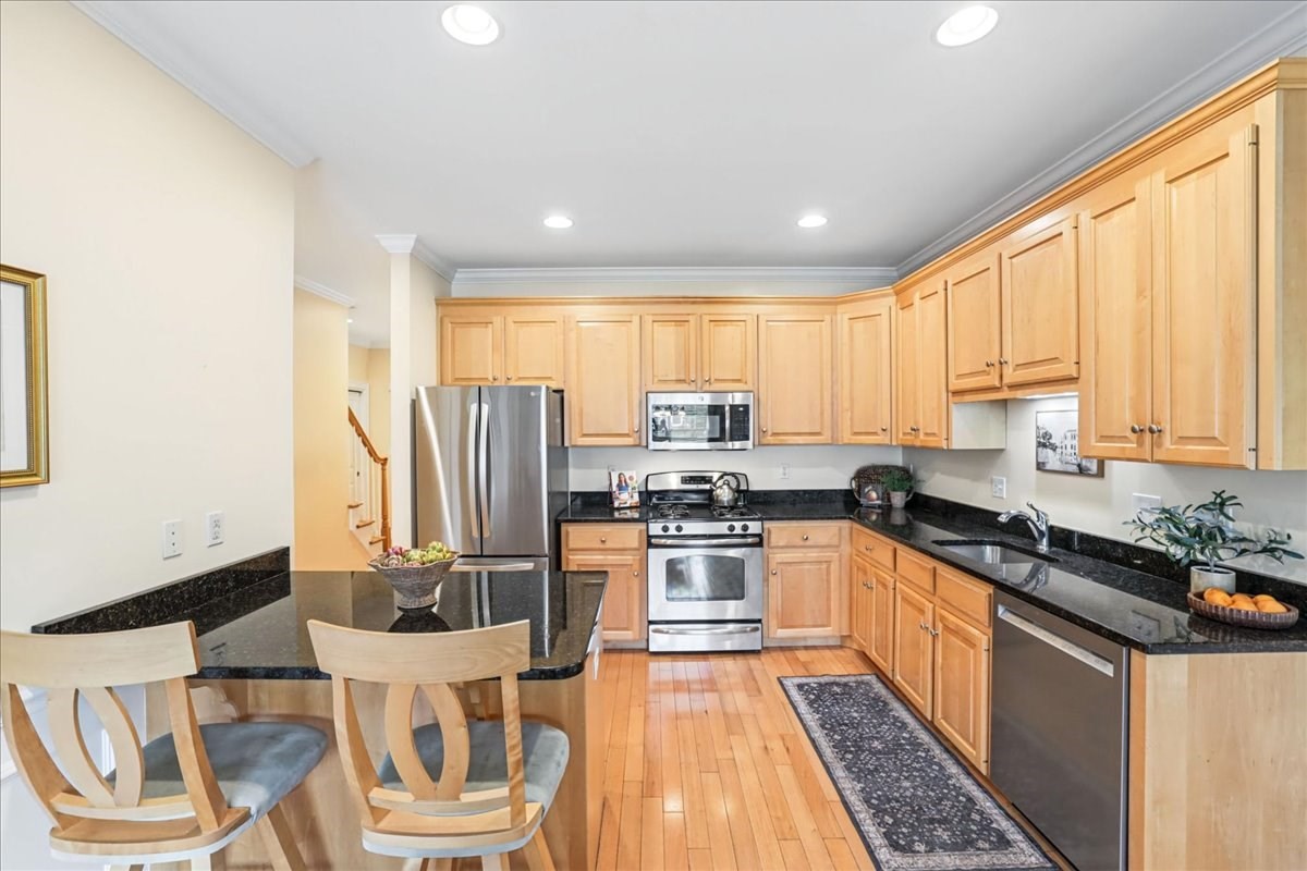 41 Meeting House Road, Unit 41 Norfolk, MA 02056 - Photo 10 of 39 Gallery Image 10
