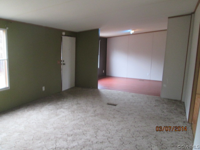 7292 Birch Island Road Wakefield, VA 23888 - Photo 2 of 10 Gallery Image 2