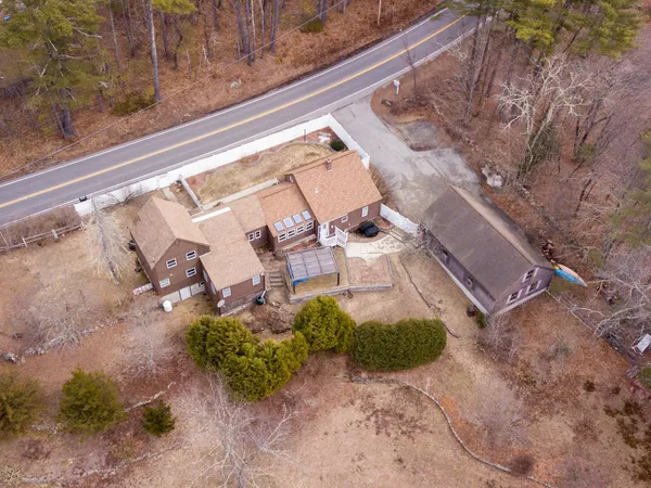 $675,000 | 25 Pepperell Road, Brookline, NH 03033