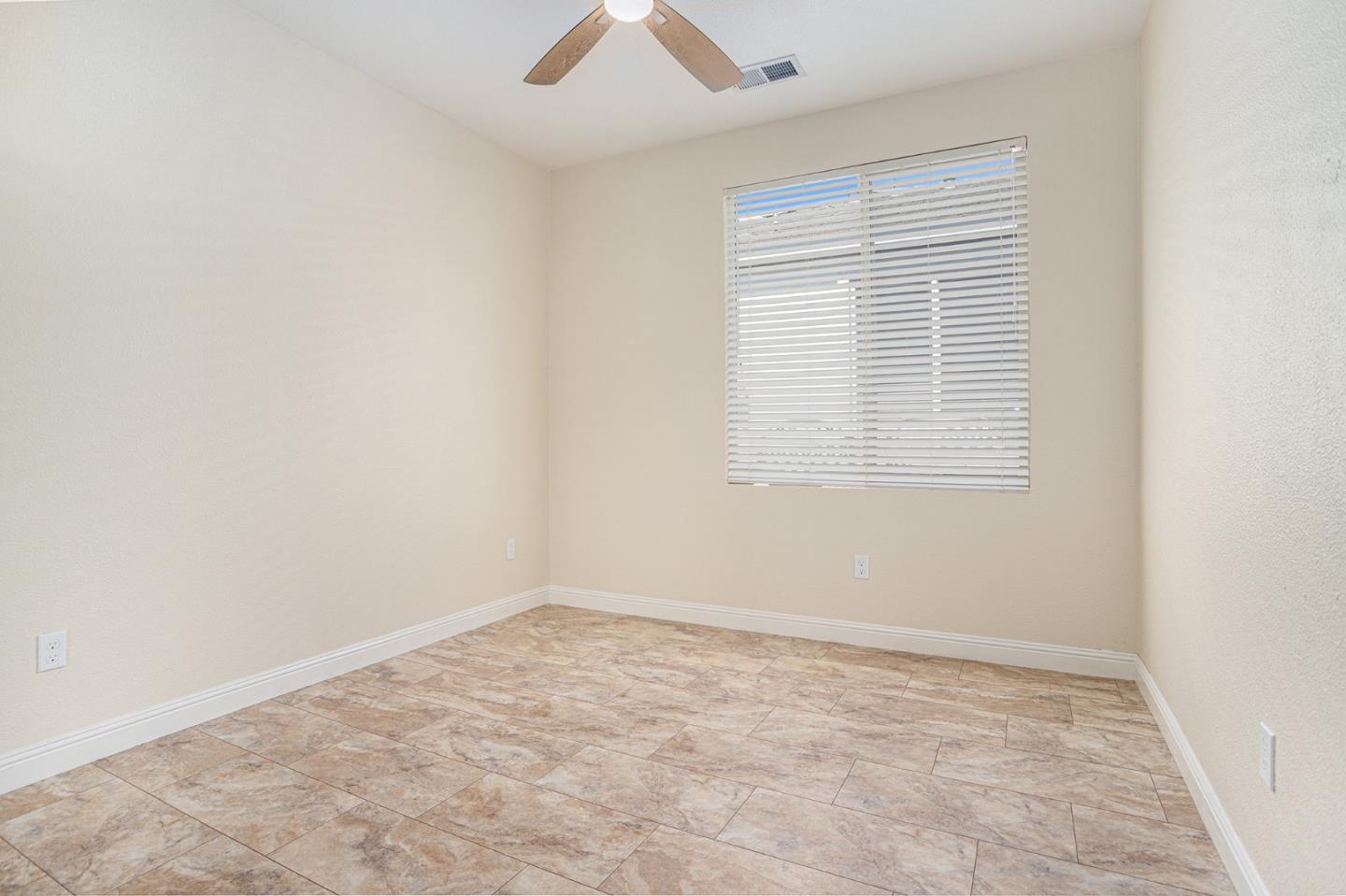 370 Cedar Ridge Drive Rio Vista, CA 94571 - Photo 15 of 29 Gallery Image 15