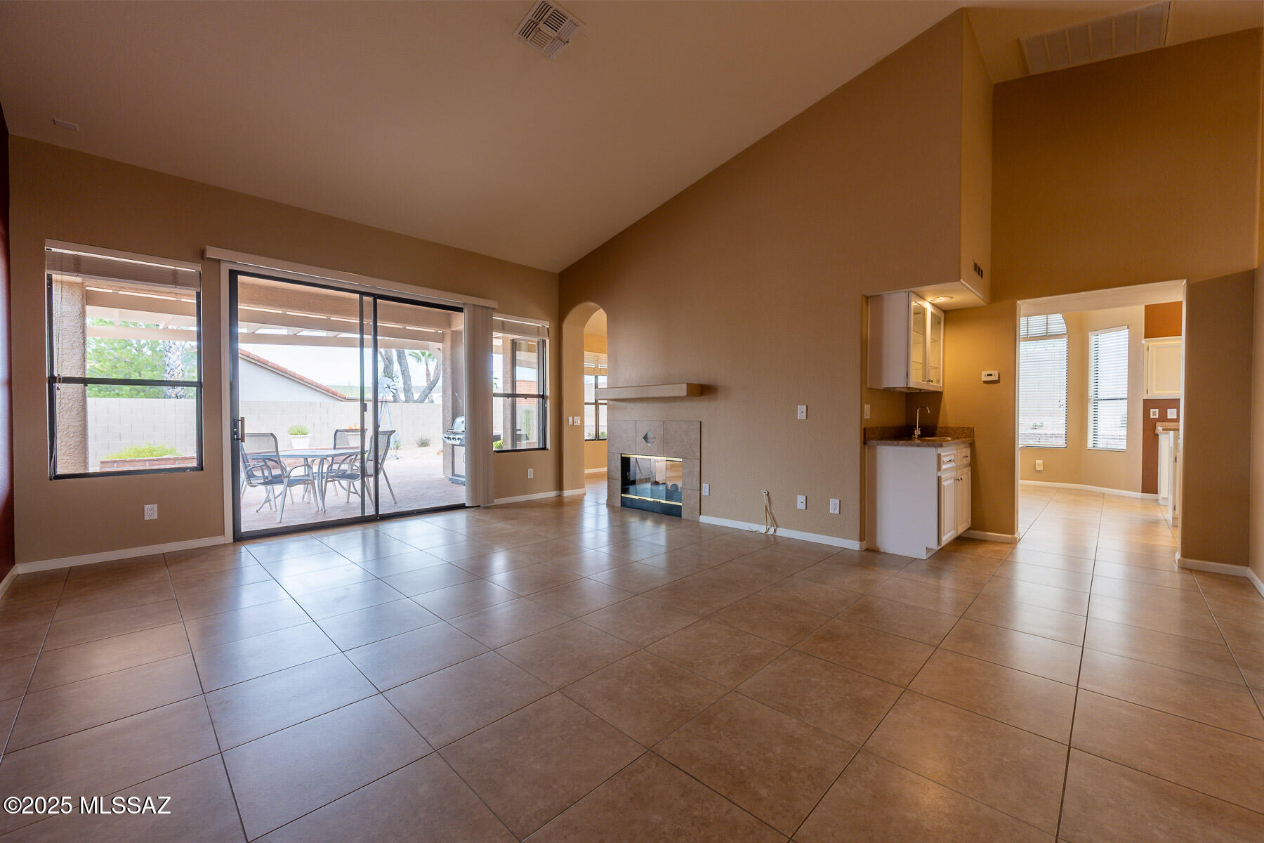 37004 South Ridge Crest Court Tucson, AZ 85739 - Photo 8 of 50