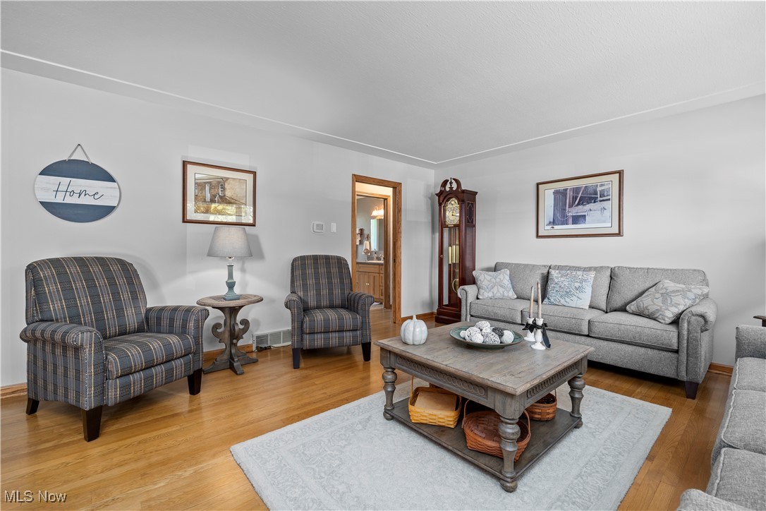 39478 Butternut Ridge Road Elyria, OH 44035 - Photo 3 of 39 Gallery Image 3