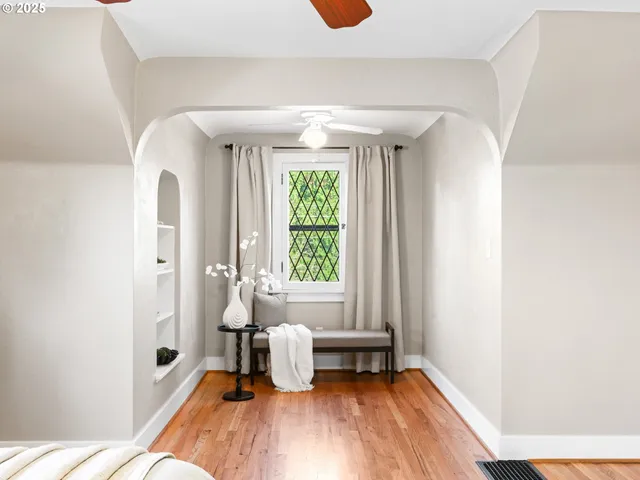 $599,900 | 1520 12th Street, Oregon City, OR 97045