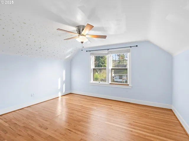 $599,900 | 1520 12th Street, Oregon City, OR 97045