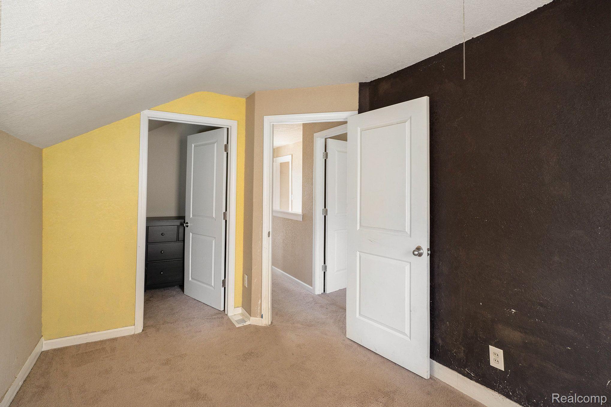 2033 Imlay City Road Lapeer, MI 48446 - Photo 15 of 33 Gallery Image 15