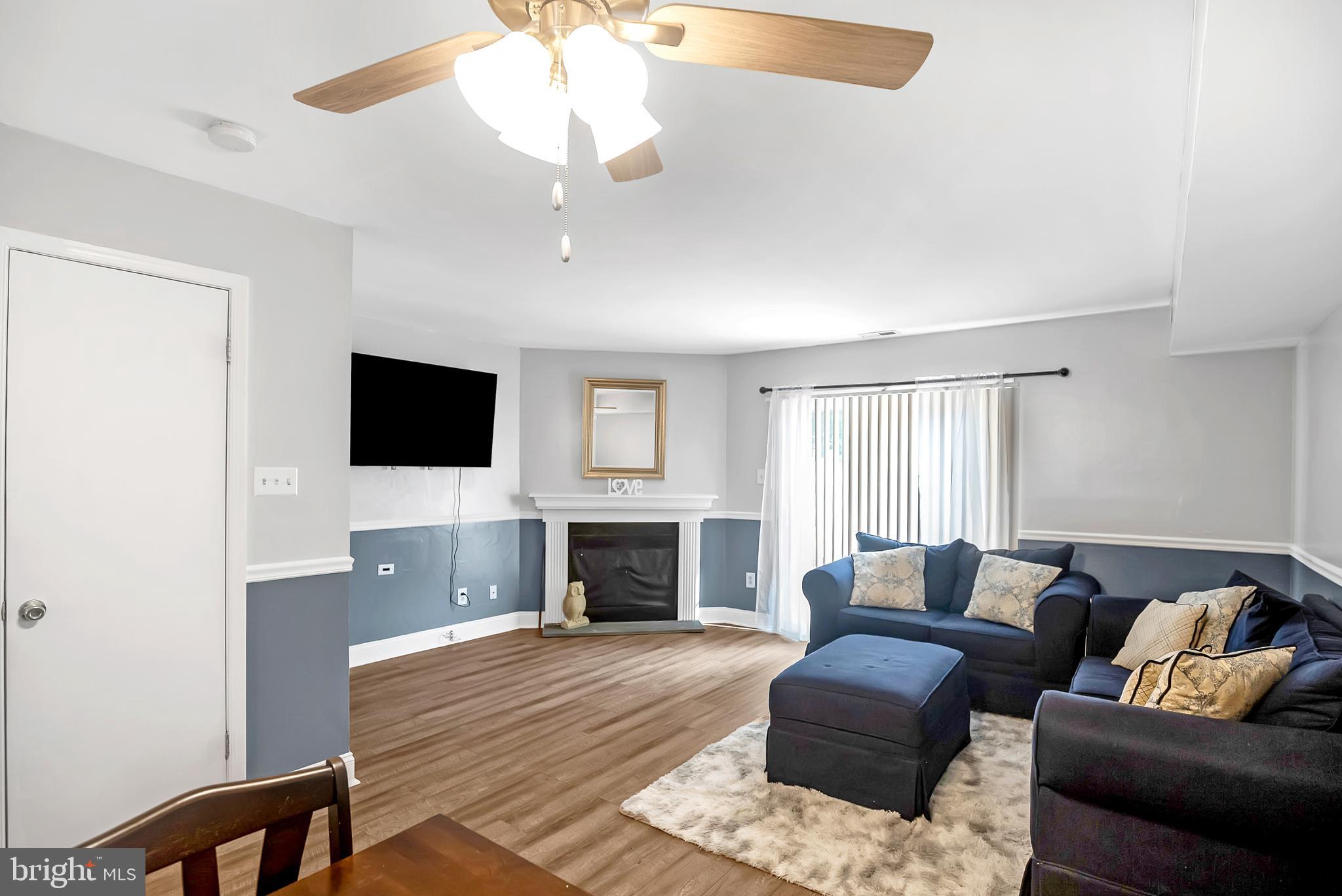3575 Dows Road Philadelphia, PA 19154 - Photo 2 of 30 Gallery Image 2