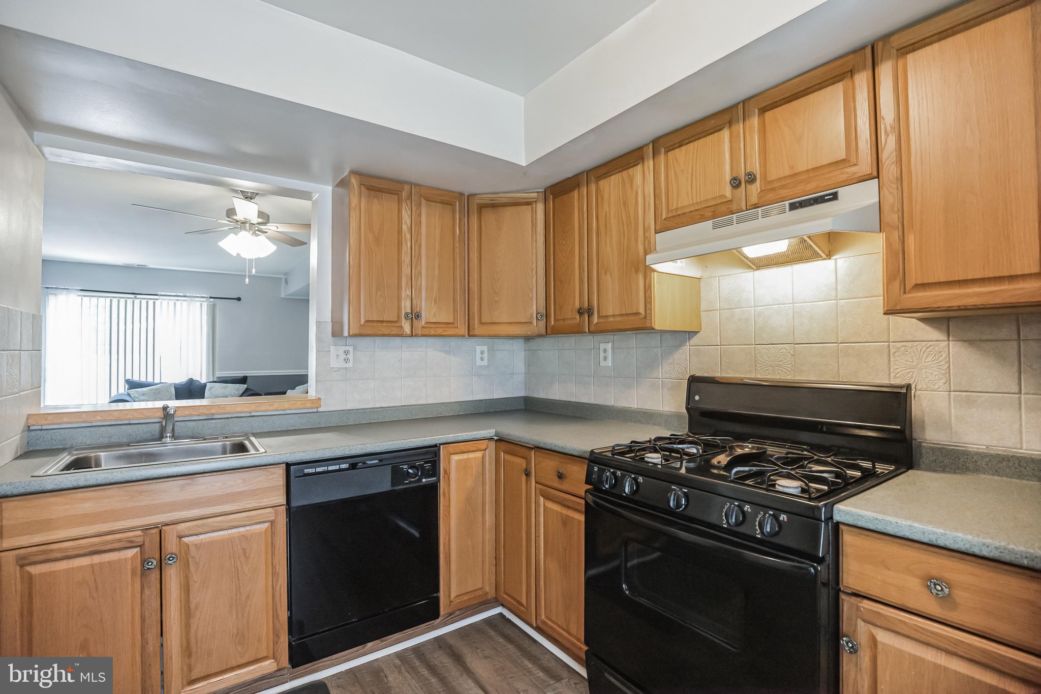 3575 Dows Road Philadelphia, PA 19154 - Photo 7 of 30 Gallery Image 7