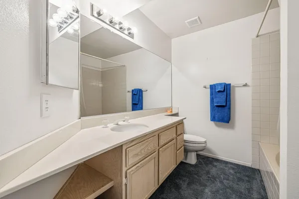 a bathroom with a bathtub