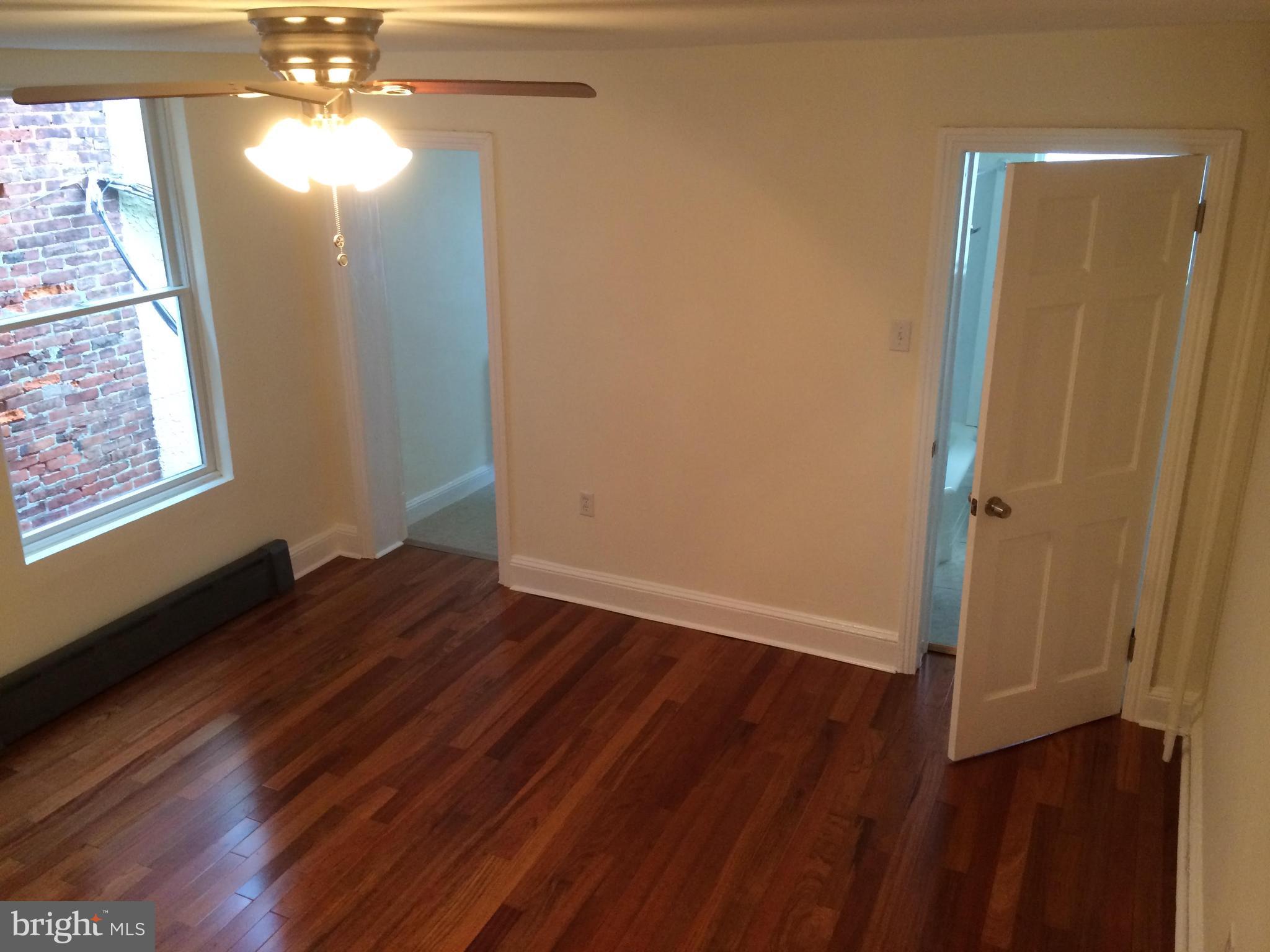 802 South 2nd Street Philadelphia, PA 19147 - Photo 7 of 33