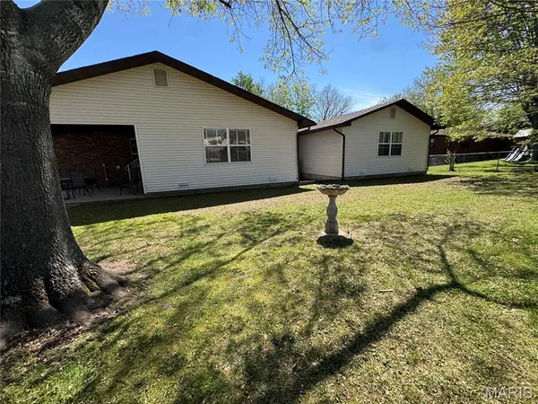 $249,900 | 1805 Zehm Avenue, Poplar Bluff, MO 63901